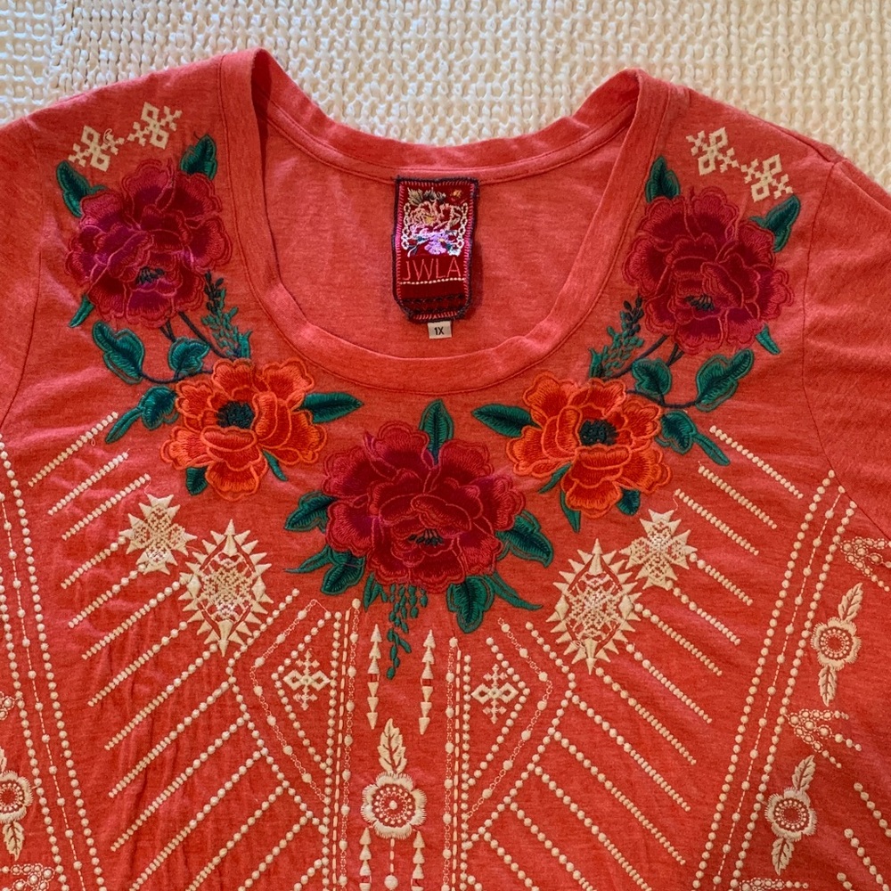 JWLA By Johnny Was SONYA Side Slit Dusty Coral Embroidered Tunic Top - Picture 3 of 7